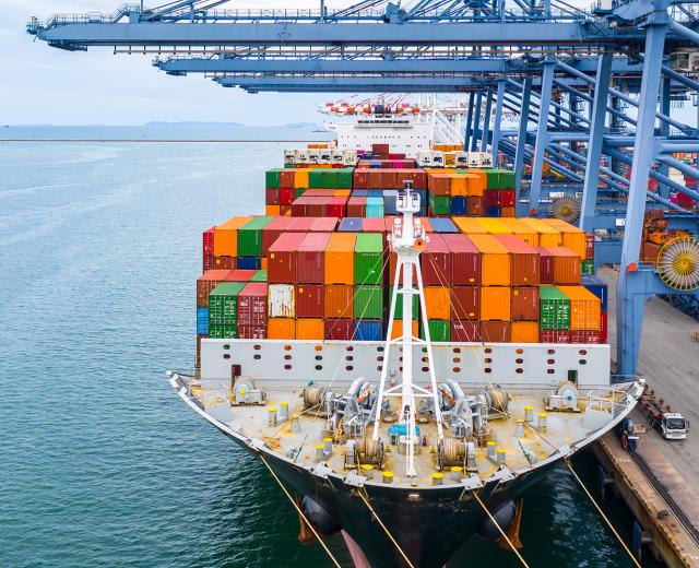 Commercial ship